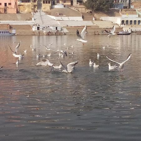 Tandon Lodge On The Ganga Ghat Homestay Varanasi Dış mekan fotoğraf