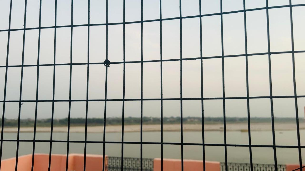 Tandon Lodge On The Ganga Ghat Homestay Varanasi Dış mekan fotoğraf