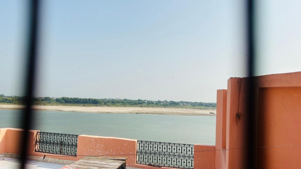 Tandon Lodge On The Ganga Ghat Homestay Varanasi Dış mekan fotoğraf