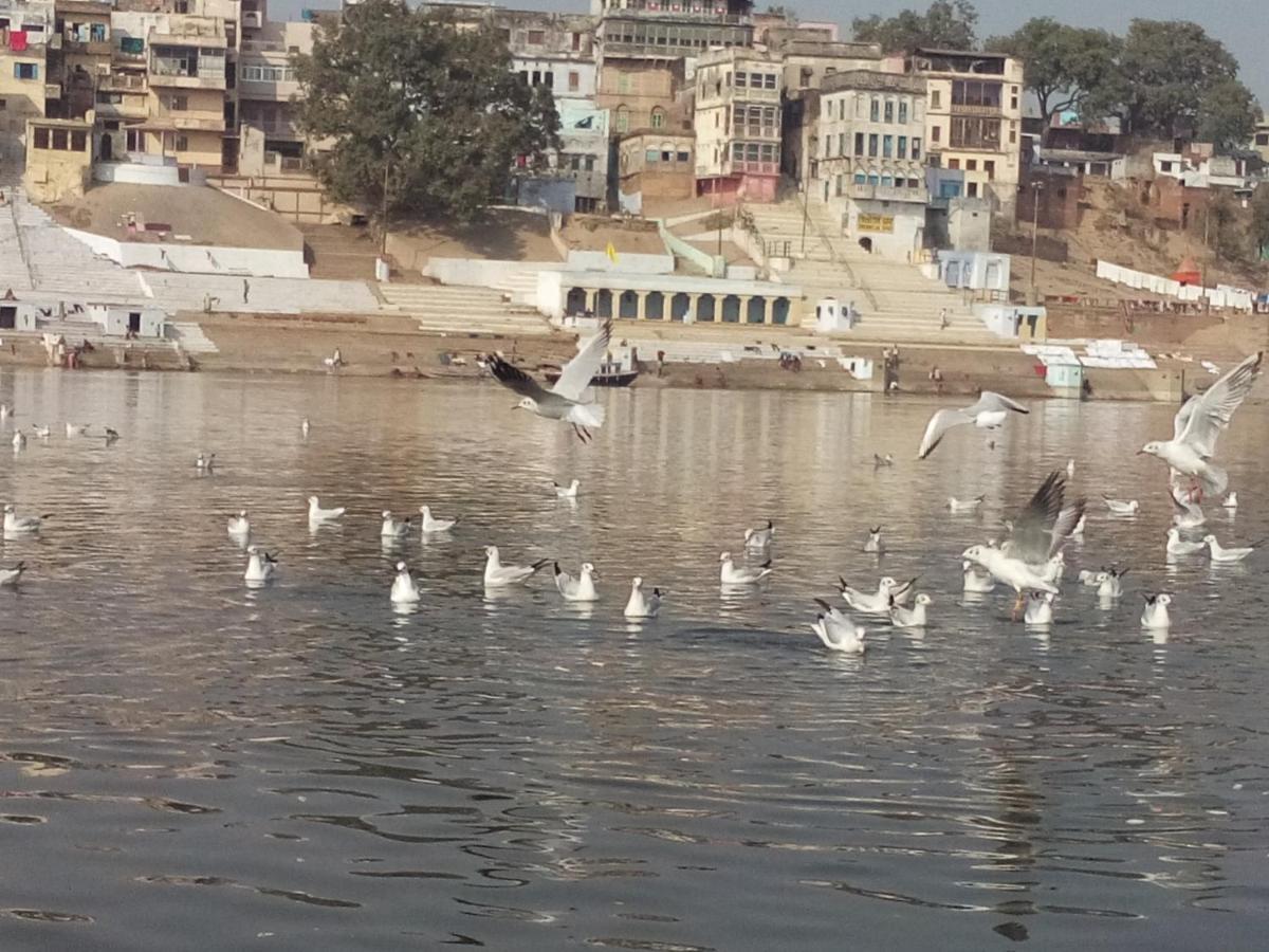 Tandon Lodge On The Ganga Ghat Homestay Varanasi Dış mekan fotoğraf